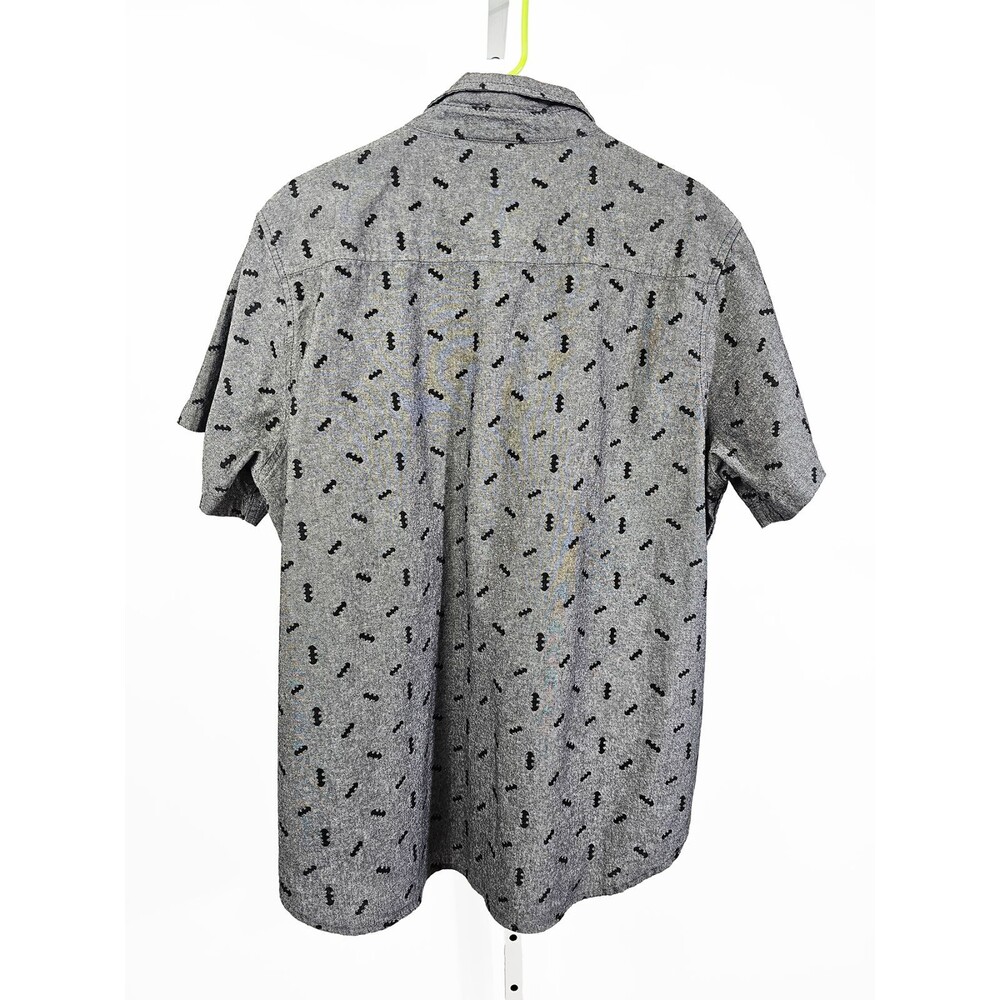 Batman Logo XXL Short Sleeve Gray Button Down Shirt DC Comics - Picture 2 of 3